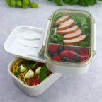 Homra Lunchbox STAQS Grey - Bento Box - 2 Laags Broodtrommel - 3 Compartimenten - Grijs - Lunch To Go - Duurzaam Kunststof - BPA Vrij - 3 Vaks Lunchtrommel Voor Volwassenen - Inclusief Bestek - Magnetron, Diepvries, Vaatwasser Bestendig - Vers Houden