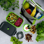  Homra Lunchset In Tas BREAQ Green - Broodtrommel - Yoghurtbeker - Koeltas - Lunch To Go - Duurzaam Kunststof - BPA Vrij - Lunchtrommel - Magnetron, Diepvries, Vaatwasser Bestendig - Grijs Met Groen - Picknick - Kantoor - School - Vers Houden