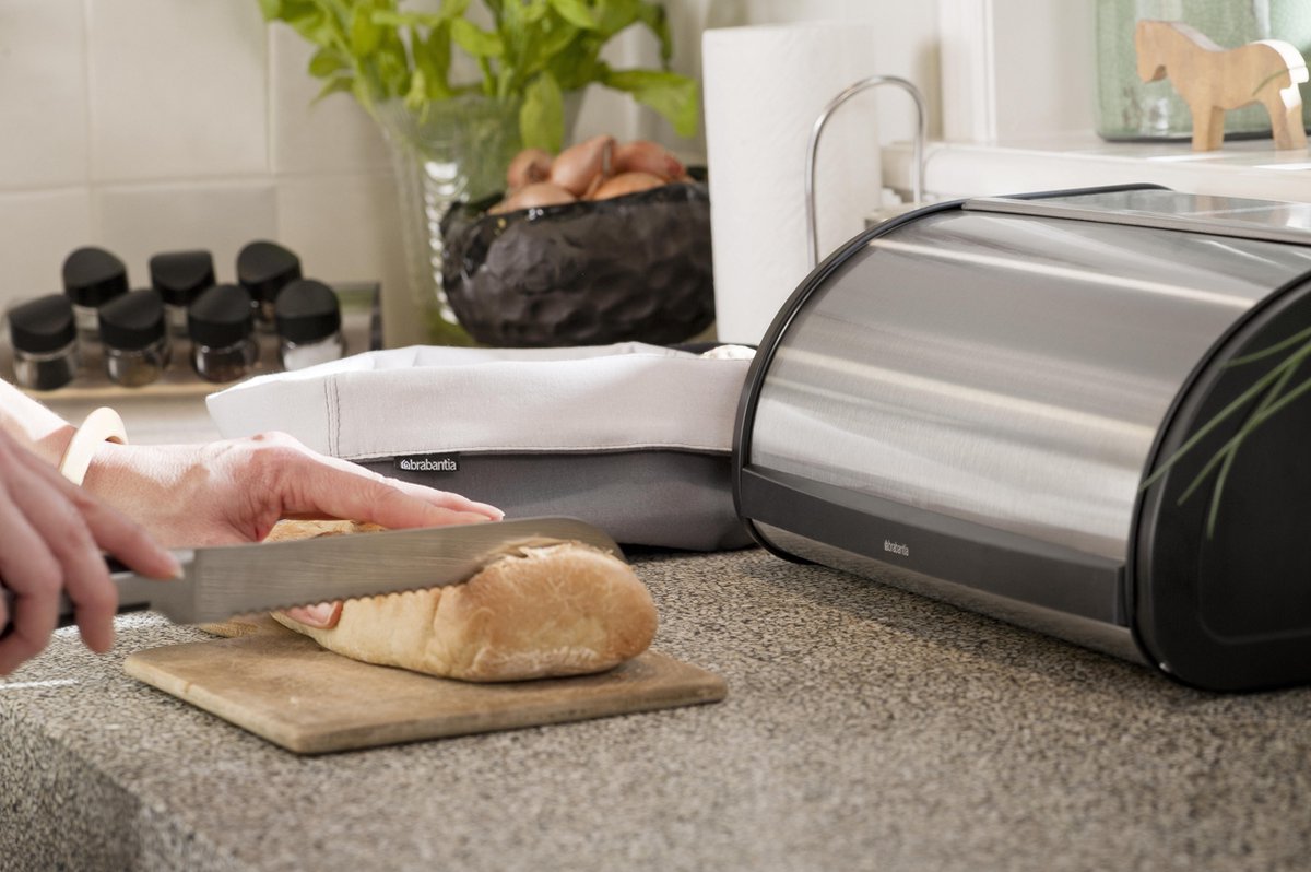 Brabantia Broodtrommel - Met Schuifdeksel - Matt Steel Fingerprint Proof