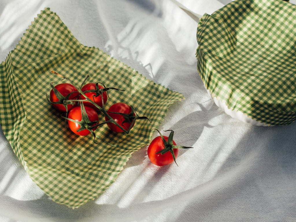  Bijenwas Wraps - Beeswax Food Wrap - Beewax - Bee Wrap - Bijenwasdoek - Zero Waste - 3 Stuks; Klein, Middel, Groot - Herbruikbaar - Duurzaam Cadeau - Boterhamzakje - Bijenwas Doek - Beeswax Wraps - Herbruikbaar Boterhamzakje - Bijenwas Vellen
